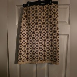 Chanel Women's Skirt US 14/16 (46)